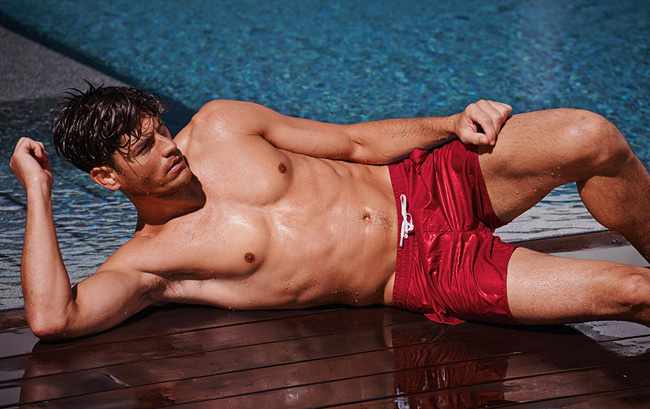 Lisos un clásico en moda baño hombre Lisos un clásico en moda baño hombre